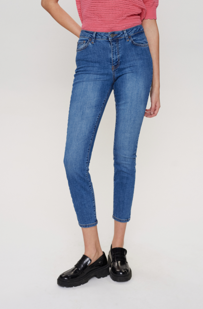 NUSIDNEY - Cropped Jeans Blue